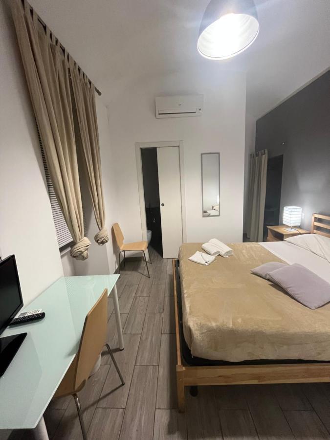 Etruska Porta Pia Guesthouse Rom Exteriör bild