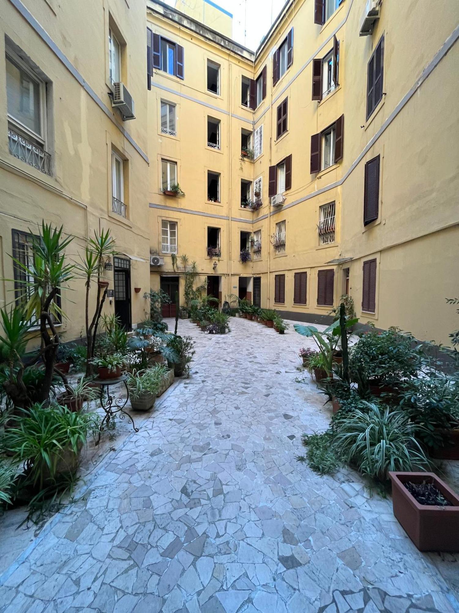 Etruska Porta Pia Guesthouse Rom Exteriör bild