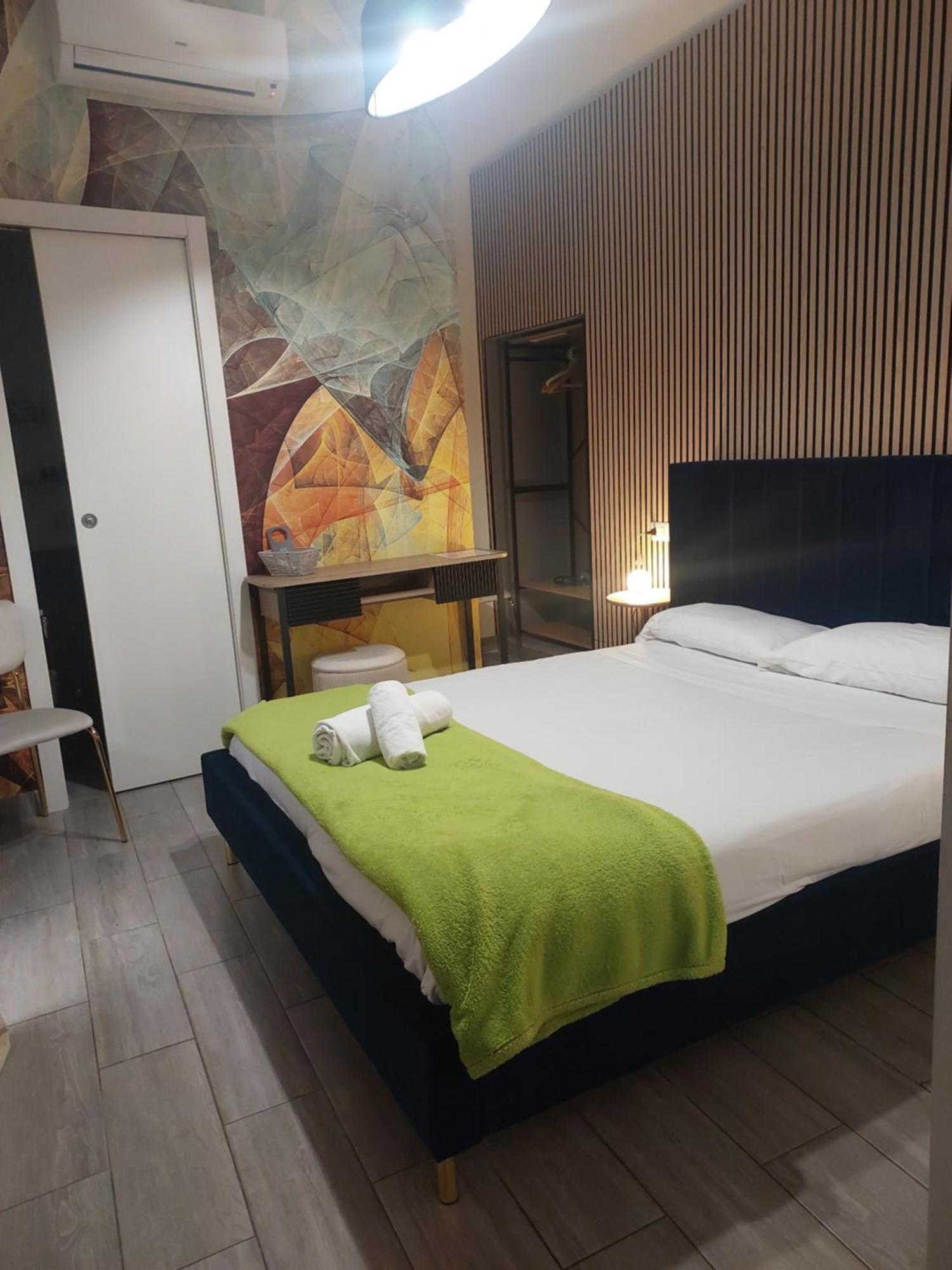Etruska Porta Pia Guesthouse Rom Exteriör bild